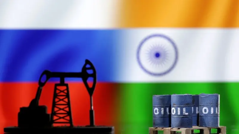 Oil refinery in India amid reduced Russian crude imports