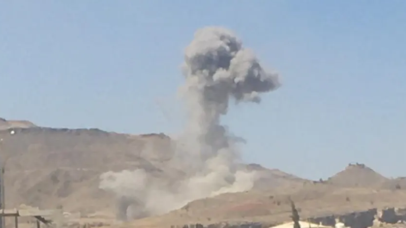 Yemeni military aircraft conducting airstrikes on Houthi missile and drone launch sites in Marib and Al-Jawf.