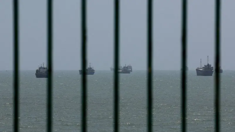Commercial vessels sailing near Bandar Abbas as Iran and Oman negotiate an agreement concerning the Strait of Hormuz.