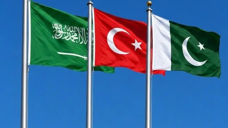 Senior officials from Saudi Arabia, Turkey and Pakistan attending the first Mecca Joint Defense Agreement meeting in Istanbul.